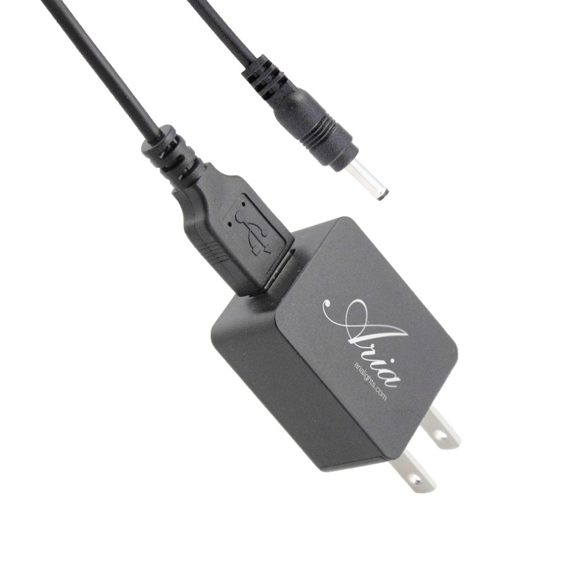 Aria Forte Stand Light USB Charger and Cable